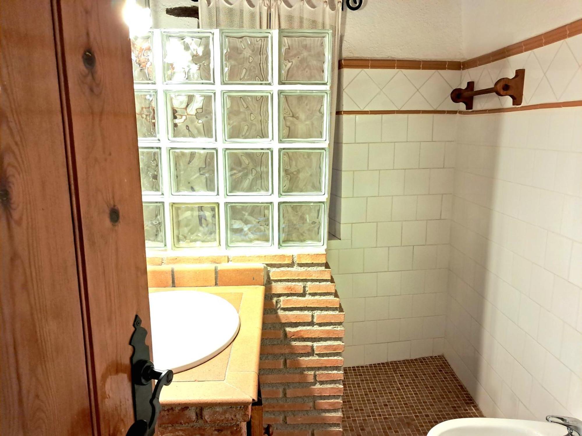 Four-Bedroom House,1657157953:JPEG